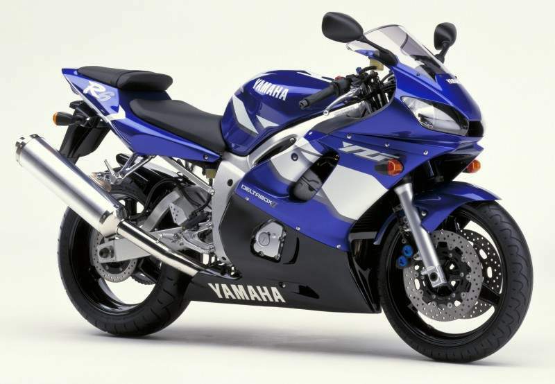 Yamaha R6